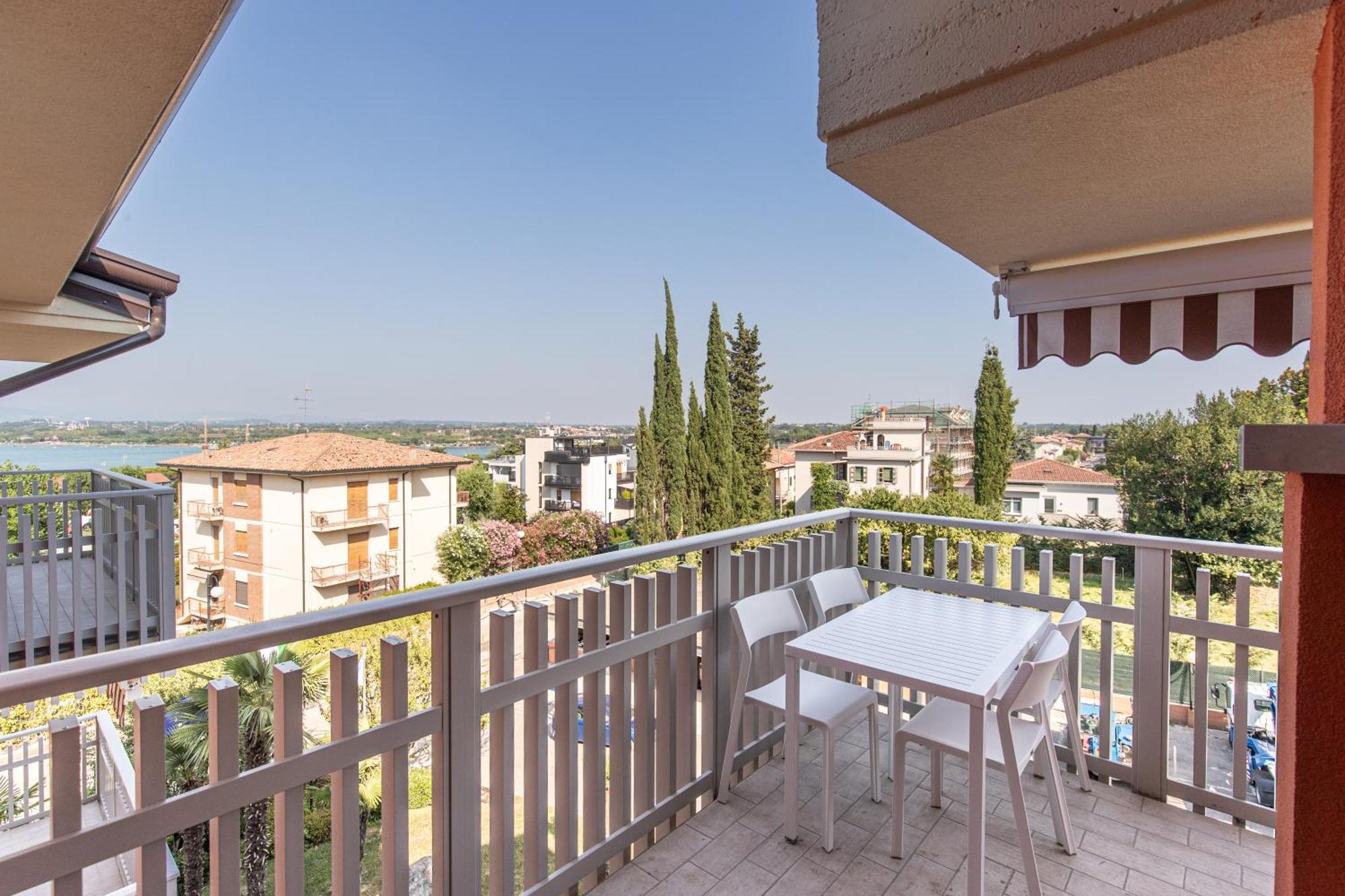 Prestige Garda Home - Ai Cappuccini Peschiera del Garda Esterno foto